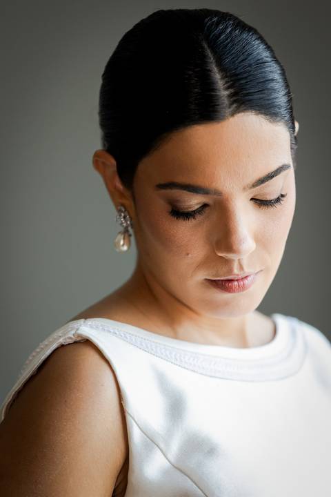 casar-casamento-wedding-cerimonia-make-noiva-noivo-araguari-vestido-maquiagem-buque-madrinha-daniel-custodio-uberlandia-festa-cerimonial-amor-aliança-video-dj-buffet-damas-love-fotografias-fotografo-minas-gerais-carro-pista-banda-cabelo-igreja-padre-reels'