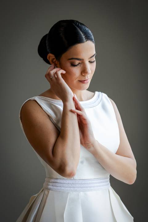 casar-casamento-wedding-cerimonia-make-noiva-noivo-araguari-vestido-maquiagem-buque-madrinha-daniel-custodio-uberlandia-festa-cerimonial-amor-aliança-video-dj-buffet-damas-love-fotografias-fotografo-minas-gerais-carro-pista-banda-cabelo-igreja-padre-reels'