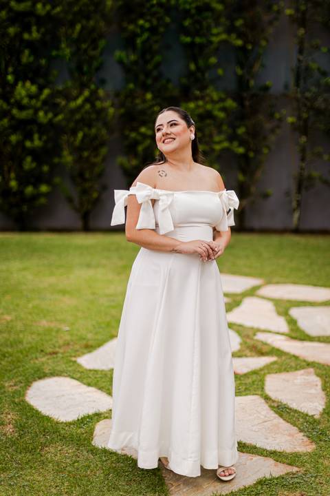 casar-casamento-wedding-cerimonia-make-noiva-noivo-araguari-vestido-maquiagem-buque-madrinha-daniel-custodio-uberlandia-festa-cerimonial-amor-aliança-video-dj-buffet-damas-love-fotografias-fotografo-minas-gerais-carro-pista-banda-cabelo-igreja-padre-reels'