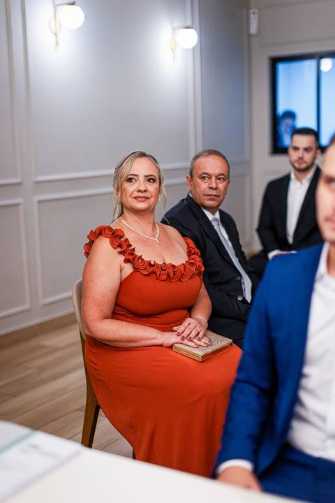 casar-casamento-wedding-cerimonia-make-noiva-noivo-araguari-vestido-maquiagem-buque-madrinha-daniel-custodio-uberlandia-festa-cerimonial-amor-aliança-video-dj-buffet-damas-love-fotografias-fotografo-minas-gerais-carro-pista-banda-cabelo-igreja-padre-reels'