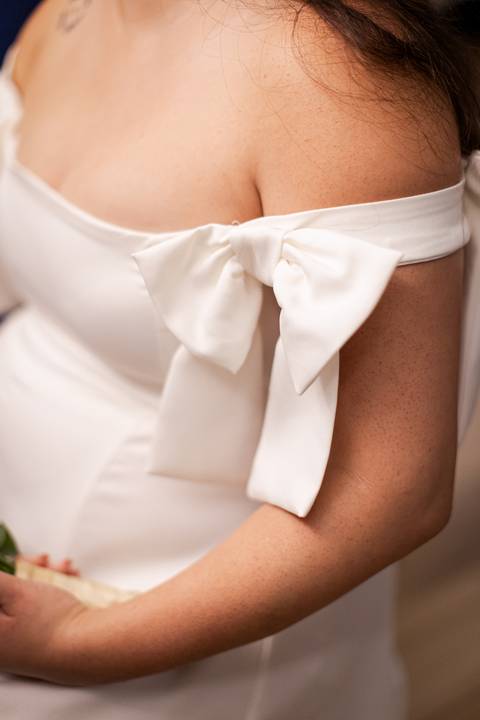 casar-casamento-wedding-cerimonia-make-noiva-noivo-araguari-vestido-maquiagem-buque-madrinha-daniel-custodio-uberlandia-festa-cerimonial-amor-aliança-video-dj-buffet-damas-love-fotografias-fotografo-minas-gerais-carro-pista-banda-cabelo-igreja-padre-reels'