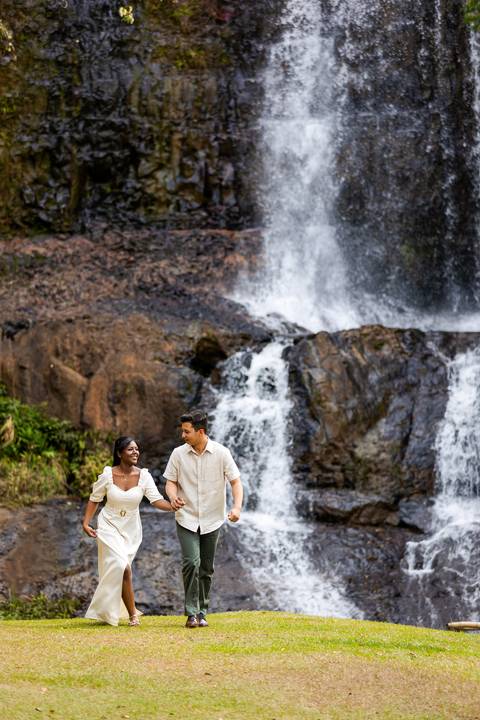 pre-wedding-ensaio-fotos-fotografias-casal-casamento-noiva-noivo-araxa-minas-gerais-daniel-custodio-uberlandia-casar-make off-padrinha-madrinho-dama-foto-cinema-amor-love-buque-criativo-viagem-love-amar-fotografo-cerimonial-igreja-chacara,festa-DJ'