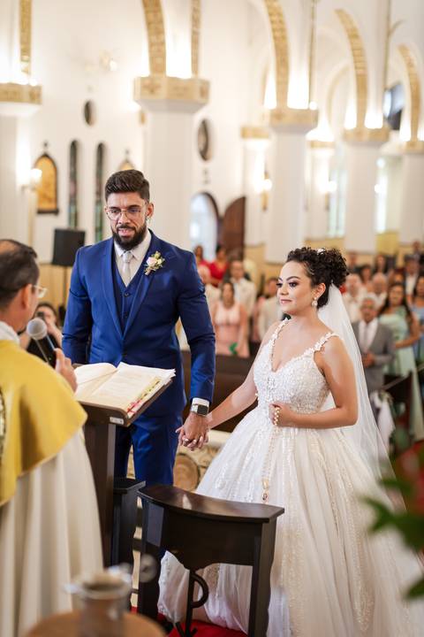 casamento-casar-makepoff-noiva-vestido-espaço-buque-vestido-madrinha-padrinhos-noivo-barbearia-terno-dama-chacra-buffet-dj-banda-amor-wedding-aliança-festa-gravata-foto-fotografias-foto-daniel-custodio-uberlandia-minas-gerais'