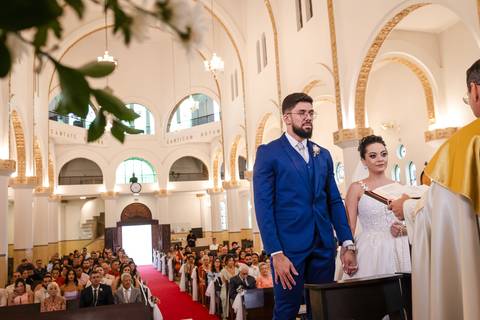 casamento-casar-makepoff-noiva-vestido-espaço-buque-vestido-madrinha-padrinhos-noivo-barbearia-terno-dama-chacra-buffet-dj-banda-amor-wedding-aliança-festa-gravata-foto-fotografias-foto-daniel-custodio-uberlandia-minas-gerais'