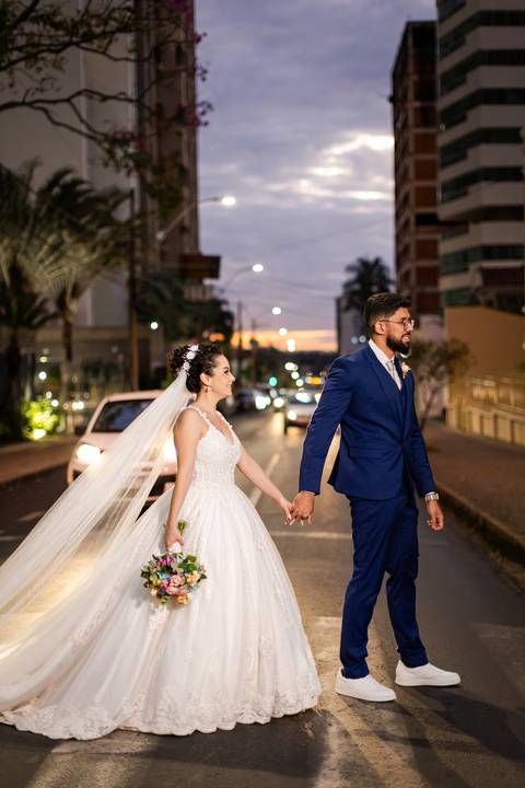 casamento-casar-makepoff-noiva-vestido-espaço-buque-vestido-madrinha-padrinhos-noivo-barbearia-terno-dama-chacra-buffet-dj-banda-amor-wedding-aliança-festa-gravata-foto-fotografias-foto-daniel-custodio-uberlandia-minas-gerais'