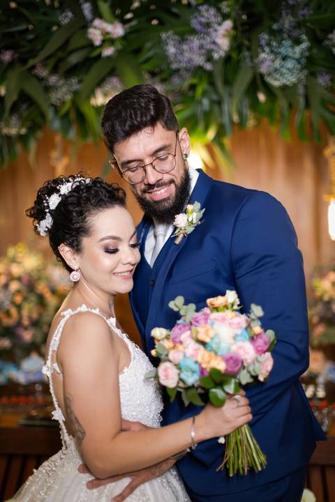 casamento-casar-makepoff-noiva-vestido-espaço-buque-vestido-madrinha-padrinhos-noivo-barbearia-terno-dama-chacra-buffet-dj-banda-amor-wedding-aliança-festa-gravata-foto-fotografias-foto-daniel-custodio-uberlandia-minas-gerais'