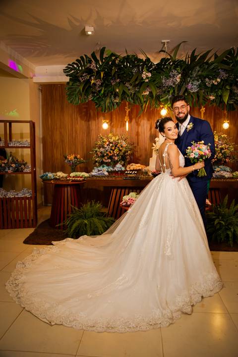 casamento-casar-makepoff-noiva-vestido-espaço-buque-vestido-madrinha-padrinhos-noivo-barbearia-terno-dama-chacra-buffet-dj-banda-amor-wedding-aliança-festa-gravata-foto-fotografias-foto-daniel-custodio-uberlandia-minas-gerais'