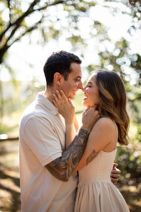 pre-wedding-ensaio-fotos-fotografias-casal-casamento-noiva-noivo-araxa-minas-gerais-daniel-custodio-uberlandia-casar-make off-padrinha-madrinho-dama-foto-cinema-amor-love-buque-criativo-viagem-love-amar-fotografo-cerimonial-igreja-chacara,festa-DJ'