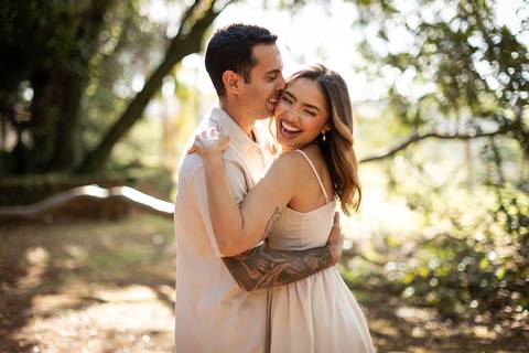 pre-wedding-ensaio-fotos-fotografias-casal-casamento-noiva-noivo-araxa-minas-gerais-daniel-custodio-uberlandia-casar-make off-padrinha-madrinho-dama-foto-cinema-amor-love-buque-criativo-viagem-love-amar-fotografo-cerimonial-igreja-chacara,festa-DJ'