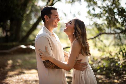 pre-wedding-ensaio-fotos-fotografias-casal-casamento-noiva-noivo-araxa-minas-gerais-daniel-custodio-uberlandia-casar-make off-padrinha-madrinho-dama-foto-cinema-amor-love-buque-criativo-viagem-love-amar-fotografo-cerimonial-igreja-chacara,festa-DJ'