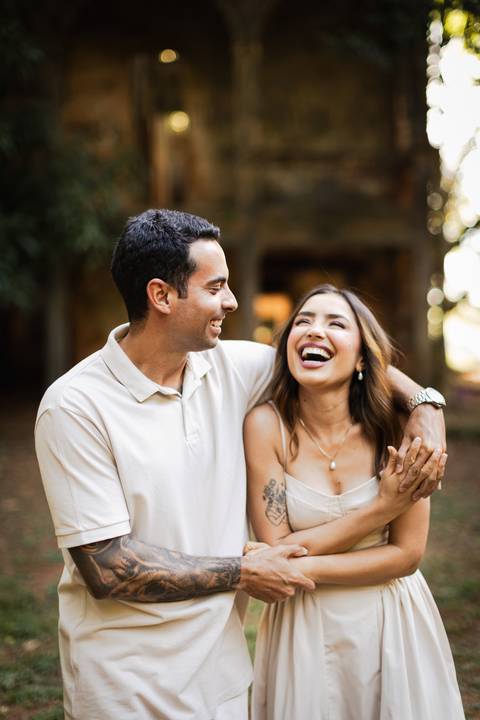 pre-wedding-ensaio-fotos-fotografias-casal-casamento-noiva-noivo-araxa-minas-gerais-daniel-custodio-uberlandia-casar-make off-padrinha-madrinho-dama-foto-cinema-amor-love-buque-criativo-viagem-love-amar-fotografo-cerimonial-igreja-chacara,festa-DJ'