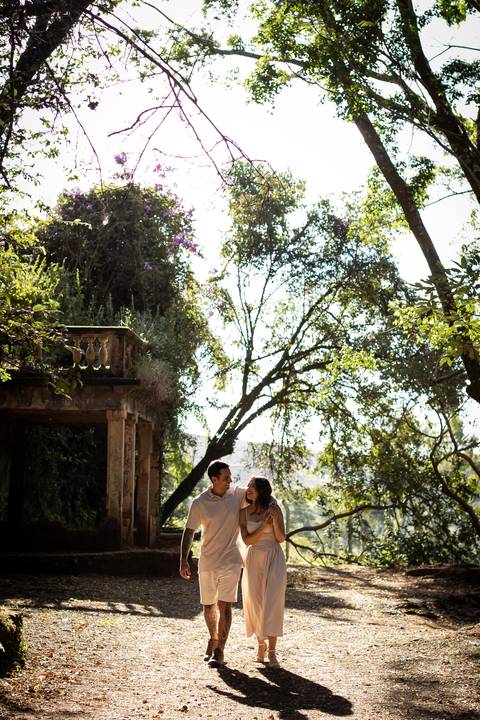 pre-wedding-ensaio-fotos-fotografias-casal-casamento-noiva-noivo-araxa-minas-gerais-daniel-custodio-uberlandia-casar-make off-padrinha-madrinho-dama-foto-cinema-amor-love-buque-criativo-viagem-love-amar-fotografo-cerimonial-igreja-chacara,festa-DJ'