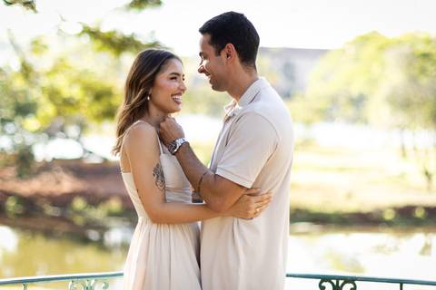 pre-wedding-ensaio-fotos-fotografias-casal-casamento-noiva-noivo-araxa-minas-gerais-daniel-custodio-uberlandia-casar-make off-padrinha-madrinho-dama-foto-cinema-amor-love-buque-criativo-viagem-love-amar-fotografo-cerimonial-igreja-chacara,festa-DJ'