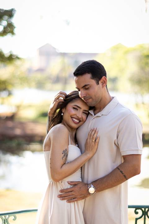 pre-wedding-ensaio-fotos-fotografias-casal-casamento-noiva-noivo-araxa-minas-gerais-daniel-custodio-uberlandia-casar-make off-padrinha-madrinho-dama-foto-cinema-amor-love-buque-criativo-viagem-love-amar-fotografo-cerimonial-igreja-chacara,festa-DJ'