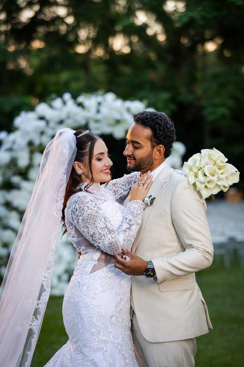 casamento-casar-makepoff-noiva-vestido-espaço-buque-vestido-madrinha-padrinhos-noivo-barbearia-terno-dama-chacra-buffet-dj-banda-amor-wedding-aliança-festa-gravata-foto-fotografias-foto-daniel-custodio-uberlandia-minas-gerais'