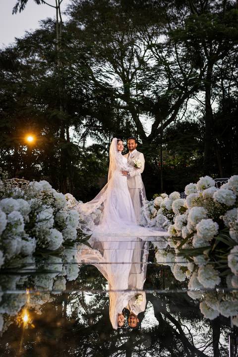 casamento-casar-makepoff-noiva-vestido-espaço-buque-vestido-madrinha-padrinhos-noivo-barbearia-terno-dama-chacra-buffet-dj-banda-amor-wedding-aliança-festa-gravata-foto-fotografias-foto-daniel-custodio-uberlandia-minas-gerais'