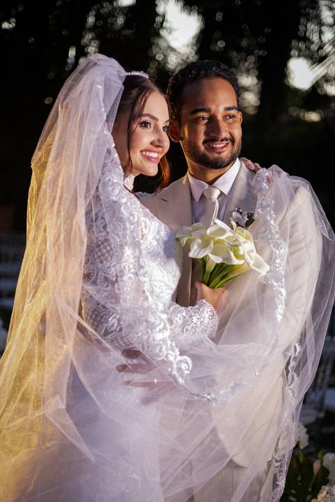 casamento-casar-makepoff-noiva-vestido-espaço-buque-vestido-madrinha-padrinhos-noivo-barbearia-terno-dama-chacra-buffet-dj-banda-amor-wedding-aliança-festa-gravata-foto-fotografias-foto-daniel-custodio-uberlandia-minas-gerais'