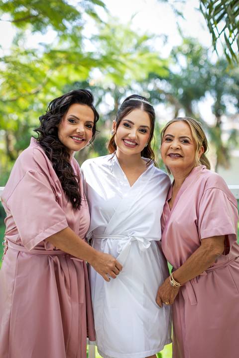 casamento-casar-makepoff-noiva-vestido-espaço-buque-vestido-madrinha-padrinhos-noivo-barbearia-terno-dama-chacra-buffet-dj-banda-amor-wedding-aliança-festa-gravata-foto-fotografias-foto-daniel-custodio-uberlandia-minas-gerais'