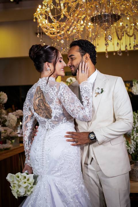 casamento-casar-makepoff-noiva-vestido-espaço-buque-vestido-madrinha-padrinhos-noivo-barbearia-terno-dama-chacra-buffet-dj-banda-amor-wedding-aliança-festa-gravata-foto-fotografias-foto-daniel-custodio-uberlandia-minas-gerais'
