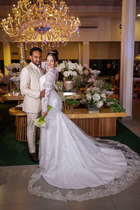 casamento-casar-makepoff-noiva-vestido-espaço-buque-vestido-madrinha-padrinhos-noivo-barbearia-terno-dama-chacra-buffet-dj-banda-amor-wedding-aliança-festa-gravata-foto-fotografias-foto-daniel-custodio-uberlandia-minas-gerais'