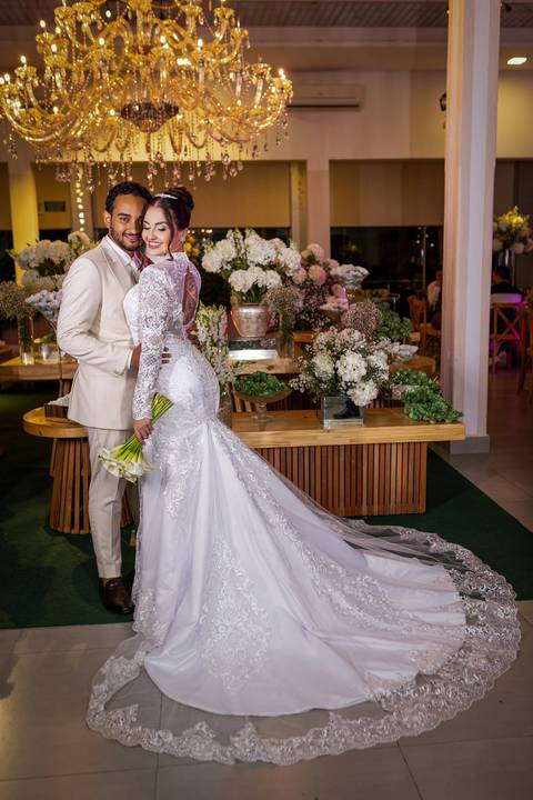 casamento-casar-makepoff-noiva-vestido-espaço-buque-vestido-madrinha-padrinhos-noivo-barbearia-terno-dama-chacra-buffet-dj-banda-amor-wedding-aliança-festa-gravata-foto-fotografias-foto-daniel-custodio-uberlandia-minas-gerais'