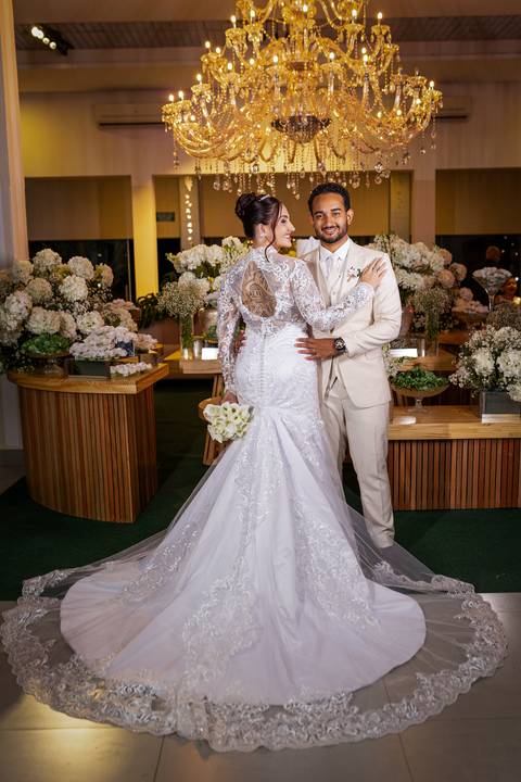 casamento-casar-makepoff-noiva-vestido-espaço-buque-vestido-madrinha-padrinhos-noivo-barbearia-terno-dama-chacra-buffet-dj-banda-amor-wedding-aliança-festa-gravata-foto-fotografias-foto-daniel-custodio-uberlandia-minas-gerais'