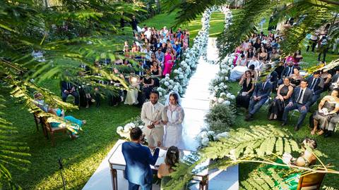 casamento-casar-makepoff-noiva-vestido-espaço-buque-vestido-madrinha-padrinhos-noivo-barbearia-terno-dama-chacra-buffet-dj-banda-amor-wedding-aliança-festa-gravata-foto-fotografias-foto-daniel-custodio-uberlandia-minas-gerais'