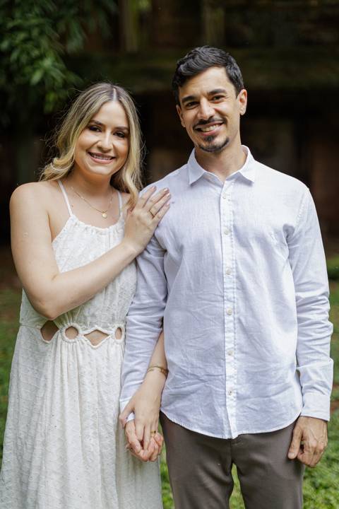 pre-wedding-ensaio-fotos-fotografias-casal-casamento-noiva-noivo-araxa-minas-gerais-daniel-custodio-uberlandia-casar-make off-padrinha-madrinho-dama-foto-cinema-amor-love-buque-criativo-viagem-love-amar-fotografo-cerimonial-igreja-chacara,festa-DJ'