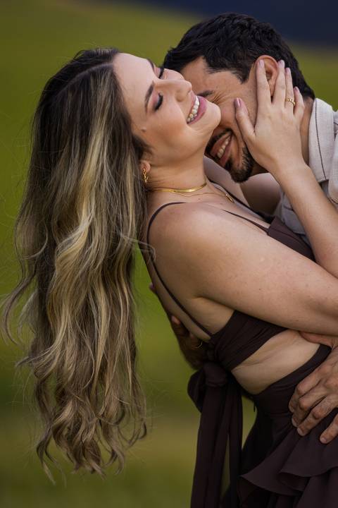 pre-wedding-ensaio-fotos-fotografias-casal-casamento-noiva-noivo-araxa-minas-gerais-daniel-custodio-uberlandia-casar-make off-padrinha-madrinho-dama-foto-cinema-amor-love-buque-criativo-viagem-love-amar-fotografo-cerimonial-igreja-chacara,festa-DJ'