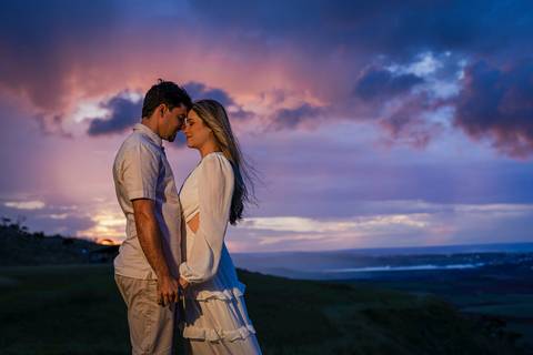 pre-wedding-ensaio-fotos-fotografias-casal-casamento-noiva-noivo-araxa-minas-gerais-daniel-custodio-uberlandia-casar-make off-padrinha-madrinho-dama-foto-cinema-amor-love-buque-criativo-viagem-love-amar-fotografo-cerimonial-igreja-chacara,festa-DJ'