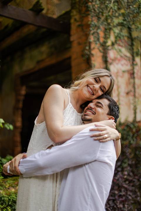 pre-wedding-ensaio-fotos-fotografias-casal-casamento-noiva-noivo-araxa-minas-gerais-daniel-custodio-uberlandia-casar-make off-padrinha-madrinho-dama-foto-cinema-amor-love-buque-criativo-viagem-love-amar-fotografo-cerimonial-igreja-chacara,festa-DJ'