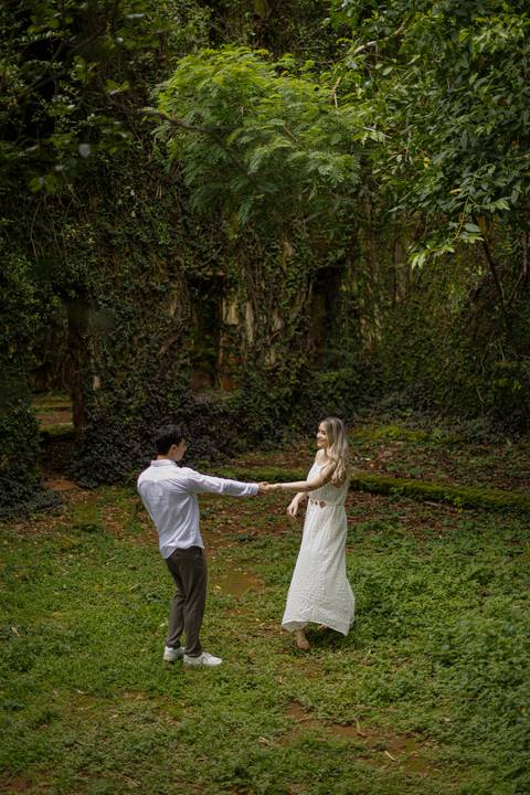 pre-wedding-ensaio-fotos-fotografias-casal-casamento-noiva-noivo-araxa-minas-gerais-daniel-custodio-uberlandia-casar-make off-padrinha-madrinho-dama-foto-cinema-amor-love-buque-criativo-viagem-love-amar-fotografo-cerimonial-igreja-chacara,festa-DJ'