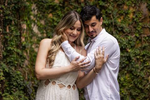 pre-wedding-ensaio-fotos-fotografias-casal-casamento-noiva-noivo-araxa-minas-gerais-daniel-custodio-uberlandia-casar-make off-padrinha-madrinho-dama-foto-cinema-amor-love-buque-criativo-viagem-love-amar-fotografo-cerimonial-igreja-chacara,festa-DJ'