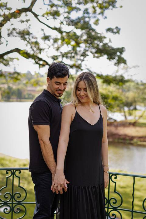 pre-wedding-ensaio-fotos-fotografias-casal-casamento-noiva-noivo-araxa-minas-gerais-daniel-custodio-uberlandia-casar-make off-padrinha-madrinho-dama-foto-cinema-amor-love-buque-criativo-viagem-love-amar-fotografo-cerimonial-igreja-chacara,festa-DJ'
