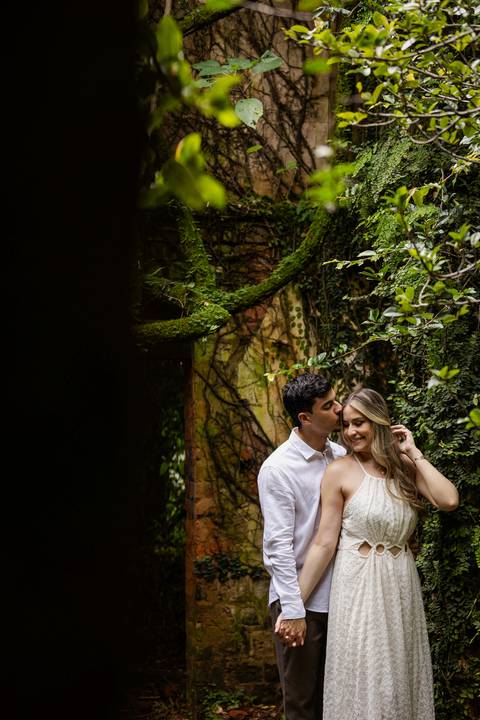 pre-wedding-ensaio-fotos-fotografias-casal-casamento-noiva-noivo-araxa-minas-gerais-daniel-custodio-uberlandia-casar-make off-padrinha-madrinho-dama-foto-cinema-amor-love-buque-criativo-viagem-love-amar-fotografo-cerimonial-igreja-chacara,festa-DJ'