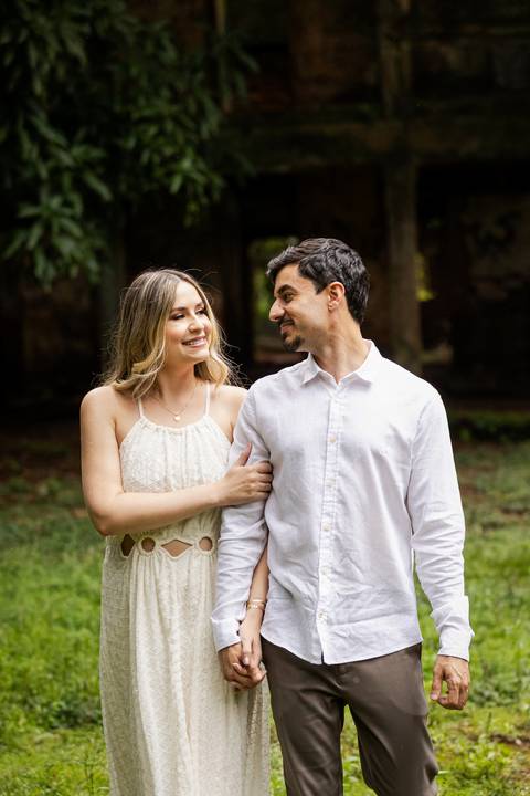 pre-wedding-ensaio-fotos-fotografias-casal-casamento-noiva-noivo-araxa-minas-gerais-daniel-custodio-uberlandia-casar-make off-padrinha-madrinho-dama-foto-cinema-amor-love-buque-criativo-viagem-love-amar-fotografo-cerimonial-igreja-chacara,festa-DJ'