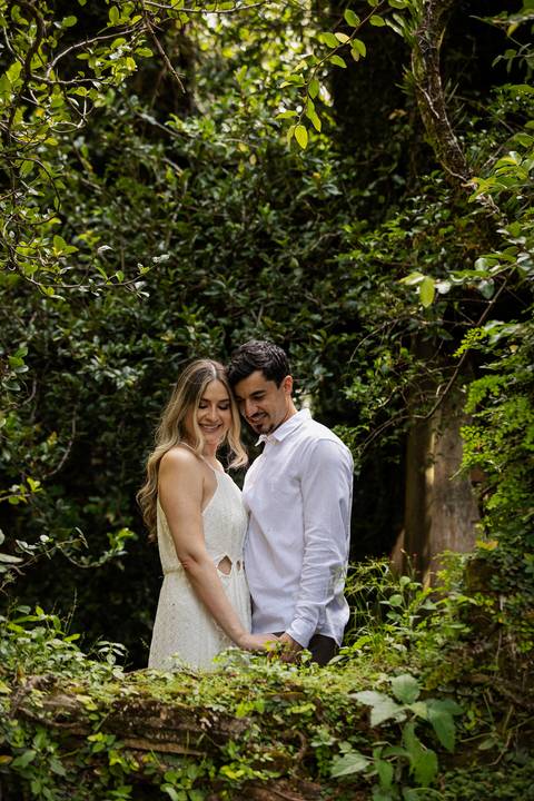 pre-wedding-ensaio-fotos-fotografias-casal-casamento-noiva-noivo-araxa-minas-gerais-daniel-custodio-uberlandia-casar-make off-padrinha-madrinho-dama-foto-cinema-amor-love-buque-criativo-viagem-love-amar-fotografo-cerimonial-igreja-chacara,festa-DJ'