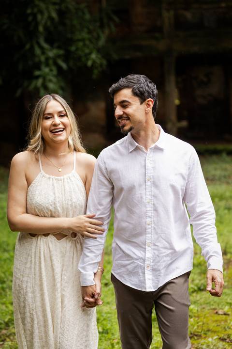 pre-wedding-ensaio-fotos-fotografias-casal-casamento-noiva-noivo-araxa-minas-gerais-daniel-custodio-uberlandia-casar-make off-padrinha-madrinho-dama-foto-cinema-amor-love-buque-criativo-viagem-love-amar-fotografo-cerimonial-igreja-chacara,festa-DJ'