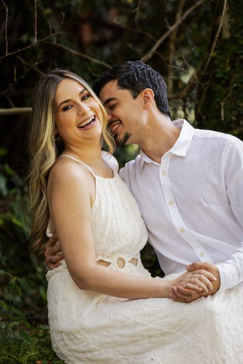 pre-wedding-ensaio-fotos-fotografias-casal-casamento-noiva-noivo-araxa-minas-gerais-daniel-custodio-uberlandia-casar-make off-padrinha-madrinho-dama-foto-cinema-amor-love-buque-criativo-viagem-love-amar-fotografo-cerimonial-igreja-chacara,festa-DJ'