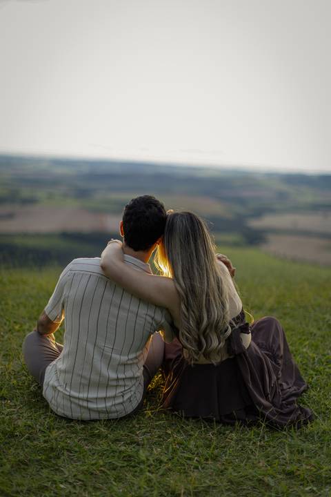 pre-wedding-ensaio-fotos-fotografias-casal-casamento-noiva-noivo-araxa-minas-gerais-daniel-custodio-uberlandia-casar-make off-padrinha-madrinho-dama-foto-cinema-amor-love-buque-criativo-viagem-love-amar-fotografo-cerimonial-igreja-chacara,festa-DJ'