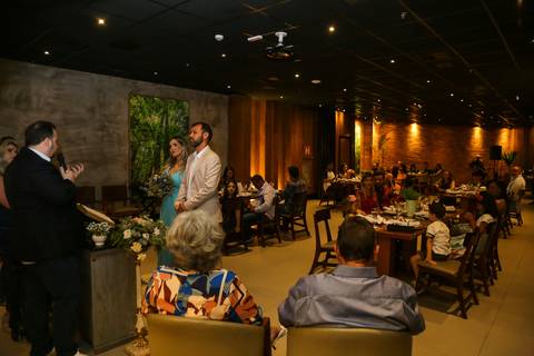 casamento-civil-uberlandia-renata-e-iran-recepção-coco-bambu-religioso'