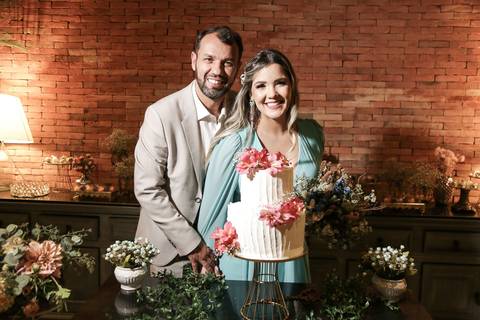 casamento-civil-uberlandia-renata-e-iran-recepção-coco-bambu-religioso'