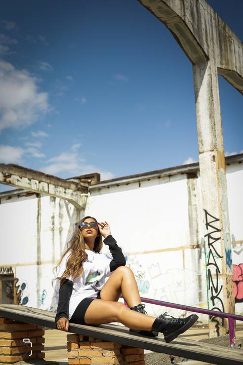 ensaio-15anos-book-daniel-fotografo-foto-em-uberlndia-mg-harly-davidson-floresta-do-lo-moto-'