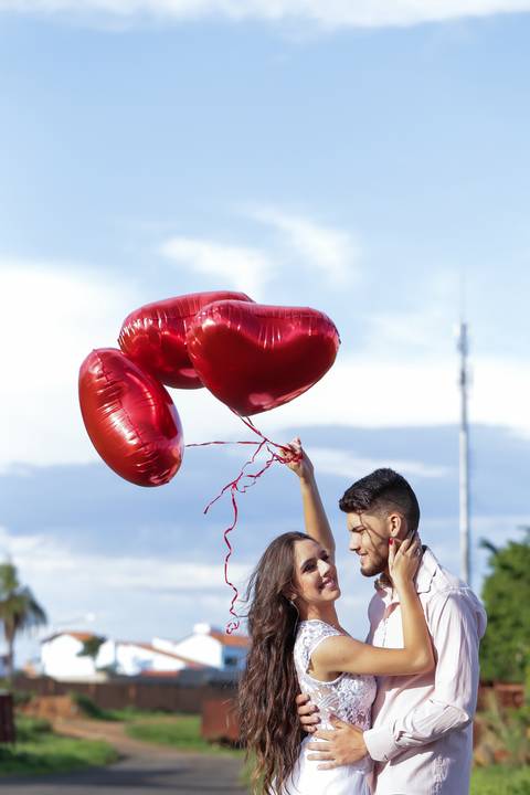 ensaio-prewedding-araguari-minasgerais-casamento-fotosnamoro-ensaiodenamorados-casamento2022-fotos-fotografodecasamento-danielcustodio'