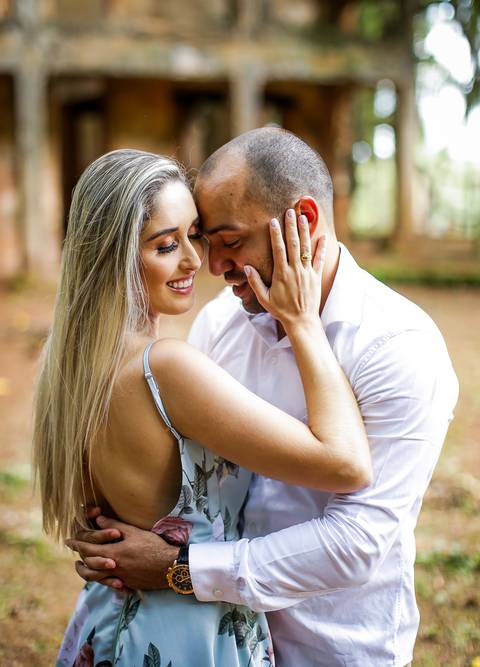 ensaio-casal-prewedding-araxa-hoteltaua-horizonteperdido-ruidas-donabeija-hoteltauaemaraxa-ensaioemaraxa-casamento-preweddingemaraxa-danielcustodio-externasensaiodecasal-uberlandia-wedding-noivas-2022-2023'