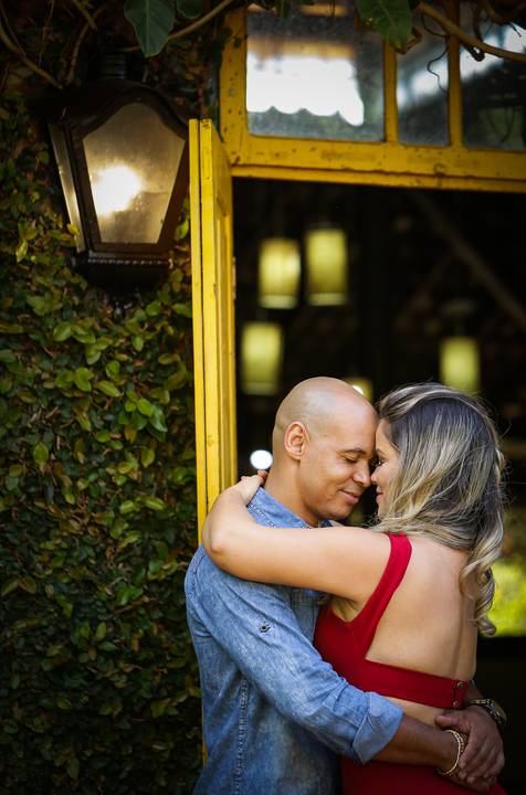 ensaio-araguari-pre-wedding-prewedding-ensaioparacasamento-fotosdecasal-danielcustodiofotografo-uberlandia-minas-casamento-fotografodecasamento-fotosemuberlandia-casamentoemuberlandia-fotografoemuberlandia-fotosparacasamento-ensaiodecasal-prewedding'