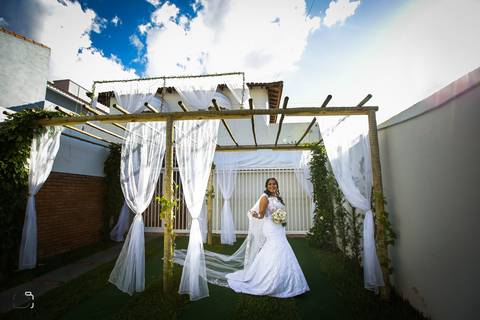 casamento-noiva-casamentoemuberlandia-fotgrafoemuberlandia-danielcustodiofotgrafo-casamentos-noiva-uberlandia-makenoiva-casorio-danielcustodiouberlandia-casamento2022-fotosdenoivas-noivo-makenoiva-casamento2021-minasgerais-fotogradodecasamento-familia-lov'
