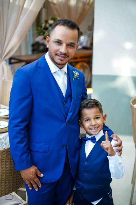 casamento-noiva-casamentoemuberlandia-fotgrafoemuberlandia-danielcustodiofotgrafo-casamentos-noiva-uberlandia-makenoiva-casorio-danielcustodiouberlandia-casamento2022-fotosdenoivas-noivo-makenoiva-casamento2021-minasgerais-fotogradodecasamento-familia-lov'