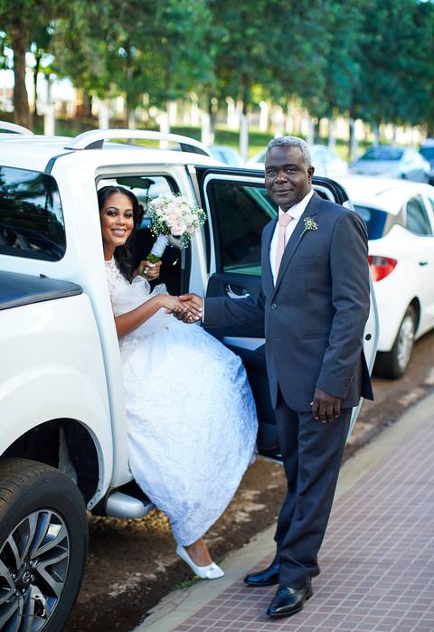 casamento-noiva-casamentoemuberlandia-fotgrafoemuberlandia-danielcustodiofotgrafo-casamentos-noiva-uberlandia-makenoiva-casorio-danielcustodiouberlandia-casamento2022-fotosdenoivas-noivo-makenoiva-casamento2021-minasgerais-fotogradodecasamento-familia-lov'