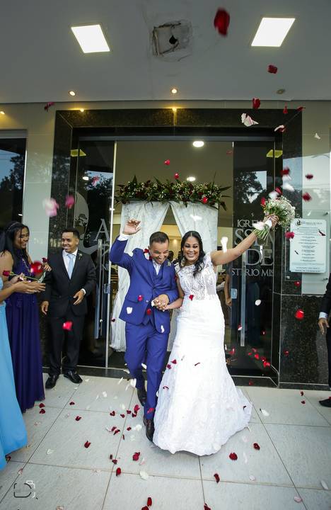 casamento-noiva-casamentoemuberlandia-fotgrafoemuberlandia-danielcustodiofotgrafo-casamentos-noiva-uberlandia-makenoiva-casorio-danielcustodiouberlandia-casamento2022-fotosdenoivas-noivo-makenoiva-casamento2021-minasgerais-fotogradodecasamento-familia-lov'